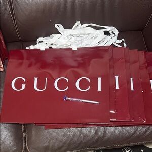 Gucci Burgundy Shopping Bags 🛍️‼️